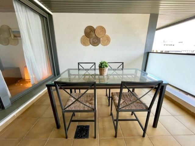 Gatu Premium Racimo, Terraza, Piscina, Aire Ac, Wifi Y Parking " Preferente Mayores De 25 Anos Y Familias " El Puerto de Santa María Exterior foto