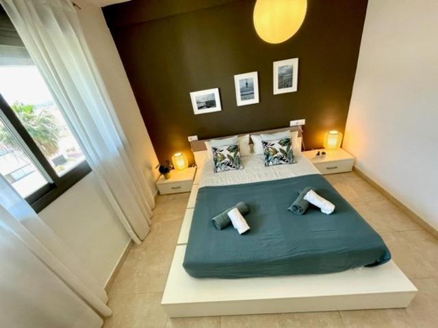 Gatu Premium Racimo, Terraza, Piscina, Aire Ac, Wifi Y Parking " Preferente Mayores De 25 Anos Y Familias " El Puerto de Santa María Exterior foto